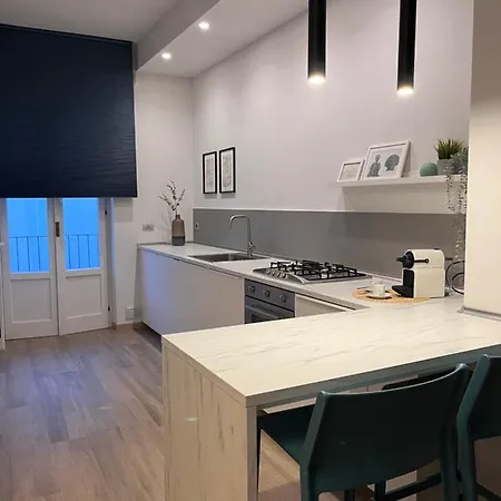 Luxury 11 Apartment