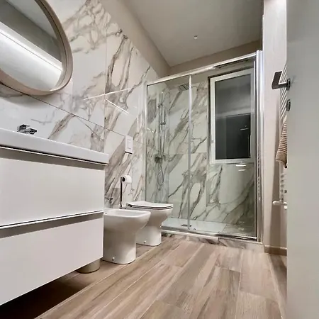 Luxury 11 Apartment Bari