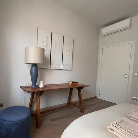 Διαμέρισμα Luxury 11 *