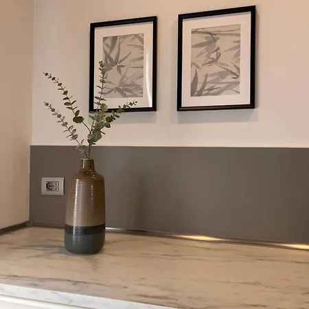 Luxury 11 Bari