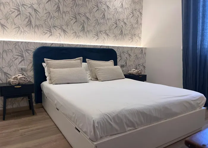 Luxury 11 アパート *